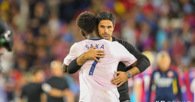 足球不仅是 足球不仅是