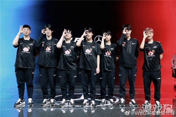 边路进攻质 边路进攻质