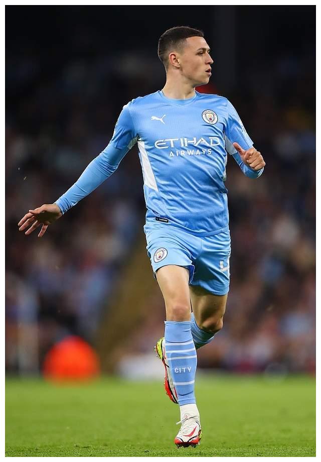 新落成的雕 新落成的雕